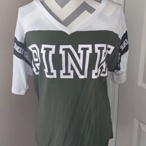 Victoria’s Secret Pink t shirt